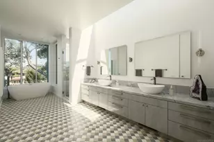 7747 Whitefield, La Jolla, CA 92037 - Photo 17