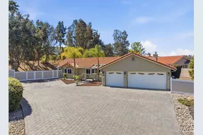  1157 Whispering Highlands Dr, Escondido, CA 92027 - Photo 3