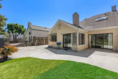  914 Sendero Ave., Escondido, CA 92026 - Photo 3