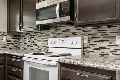  914 Sendero Ave., Escondido, CA 92026 - Photo 7