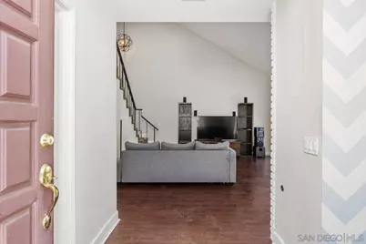  914 Sendero Ave., Escondido, CA 92026 - Photo 5