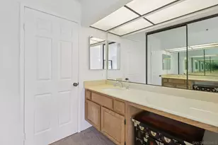5645 Friars Rd, San Diego, CA 92110 - Photo 33