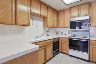 5645 Friars Rd, San Diego, CA 92110 - Photo 17