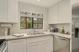 2822 Winthrop Ave, Carlsbad, CA 92010 - Photo 9