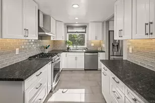 9219 Brookside Cir, Spring Valley, CA 91977 - Photo 19