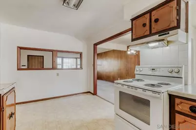  2120 E 20th Street, National City, CA 91950 - Photo 23