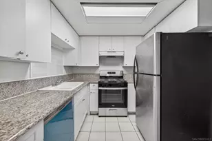 4930 W Point Loma Blvd, San Diego, CA 92107 - Photo 23