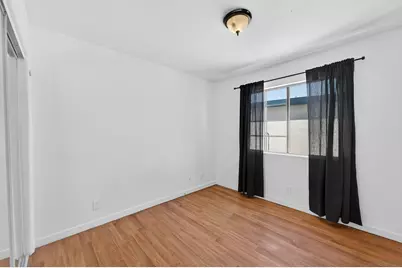  4930 W Point Loma Blvd, San Diego, CA 92107 - Photo 29