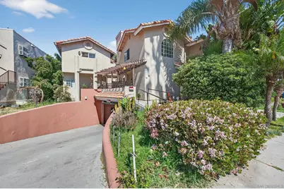  4930 W Point Loma Blvd, San Diego, CA 92107 - Photo 13