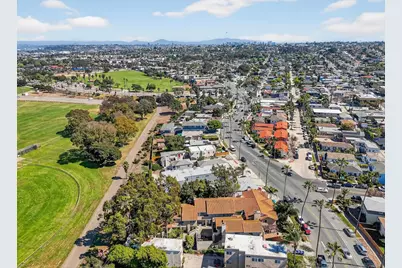  4930 W Point Loma Blvd, San Diego, CA 92107 - Photo 9