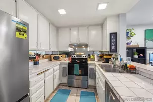 10400 Caminito Cuervo, San Diego, CA 92108 - Photo 5