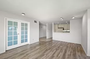 10400 Caminito Cuervo, San Diego, CA 92108 - Photo 11