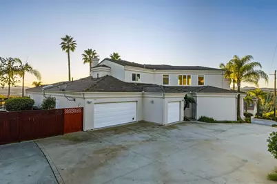  2464 Canyon Creek Rd, Escondido, CA 92025 - Photo 5