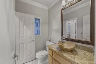 2464 Canyon Creek Rd, Escondido, CA 92025 - Photo 37