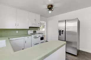 1654 Catalina Blvd, San Diego, CA 92107 - Photo 9