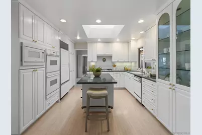  7753 Via Capri, La Jolla, CA 92037 - Photo 41