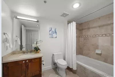  700 W E Street #1903, San Diego, CA 92101 - Photo 31
