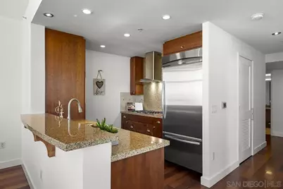  700 W E Street #1903, San Diego, CA 92101 - Photo 13