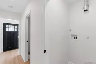 2835 Deerpark Dr, San Diego, CA 92110 - Photo 33