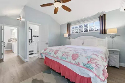  3634 Crown Point Dr, San Diego, CA 92109 - Photo 37