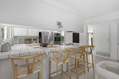  445 Avenida Primavera, Del Mar, CA 92014 - Photo 19