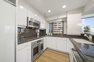 100 Harbor Dr, San Diego, CA 92101 - Photo 11