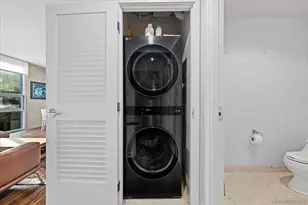 321 Tenth Ave, San Diego, CA 92101 - Photo 15