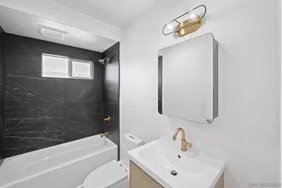  329 N Pico Ave, Fallbrook, CA 92028 - Photo 23