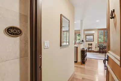  935 Genter #305, La Jolla, CA 92037 - Photo 7