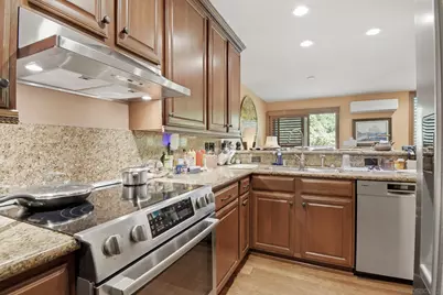  935 Genter #305, La Jolla, CA 92037 - Photo 17