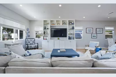 3728 Wilcox St, San Diego, CA 92106 - Photo 5