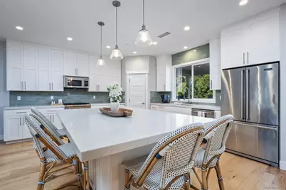  3728 Wilcox St, San Diego, CA 92106 - Photo 9