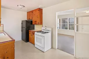 5037 Waring Rd, San Diego, CA 92120 - Photo 15