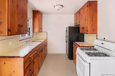  5037 Waring Rd, San Diego, CA 92120 - Photo 13