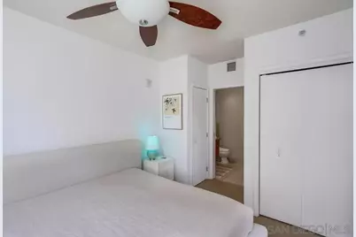  321 10th Ave #903, San Diego, CA 92101 - Photo 13