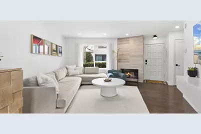  8490 Via Sonoma #10, La Jolla, CA 92037 - Photo 7