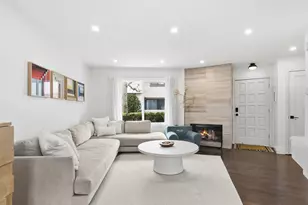 8490 Via Sonoma, La Jolla, CA 92037 - Photo 7