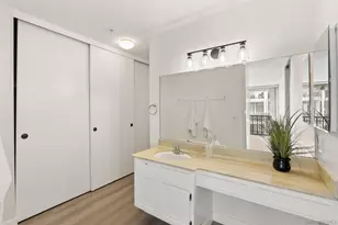 727 Sapphire St, San Diego, CA 92109 - Photo 17