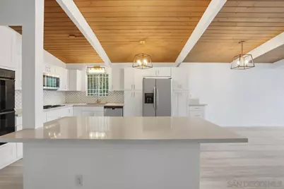  4985 Pacifica, San Diego, CA 92109 - Photo 13