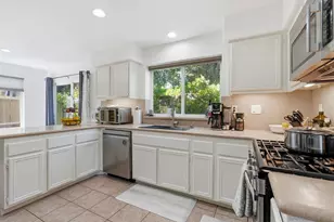 625 Jacks Creek, Escondido, CA 92027 - Photo 3