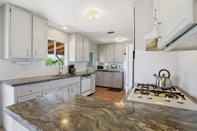  2384 Glenn Rd, Fallbrook, CA 92028 - Photo 3