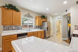 37829 Rainbow Dr, Murrieta, CA 92563 - Photo 11