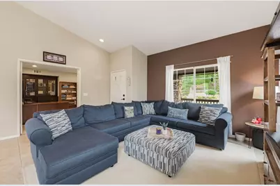  3204 Meadow Creek, Escondido, CA 92027 - Photo 7