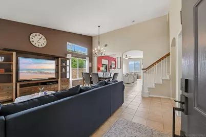  3204 Meadow Creek, Escondido, CA 92027 - Photo 5