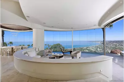  7455 Hillside Dr, La Jolla, CA 92037 - Photo 5