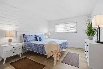  933 D Avenue, Coronado, CA 92118 - Photo 9