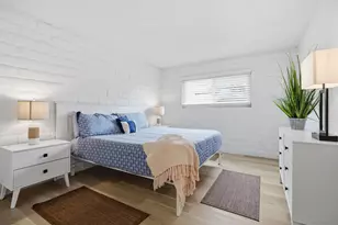 933 D Ave, Coronado, CA 92118 - Photo 9