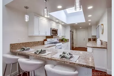  2152 Caminito Circulo Sur, La Jolla, CA 92037 - Photo 13