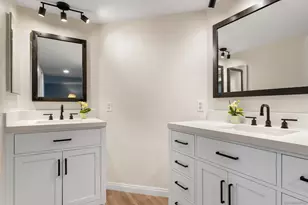 6960 Hyde Park Dr, San Diego, CA 92119 - Photo 19