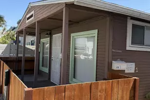 819 Seagirt Ct, San Diego, CA 92109 - Photo 3